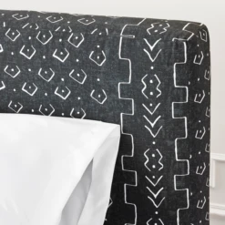 Nikki Chu - Platform Bed -Home Promotion Store webimage 014084824 DTL2